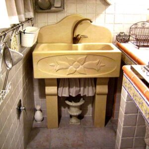 Cucina in muratura con lavello ad angolo