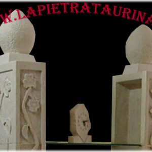 pareti attrezzate e vetrine espositive illuminate