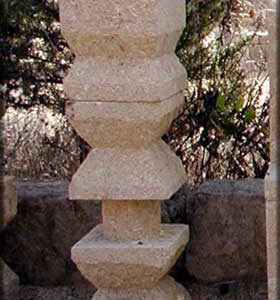 Vaso in pietra rettangolare per giardino o balcone