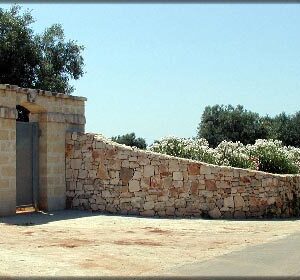Muri a secco per terrazzamenti in pietra dura